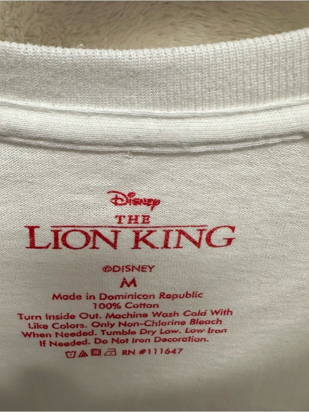 The Lion King Graphic tee tshirt Simba cub men’s medium - Picture 4 of 4